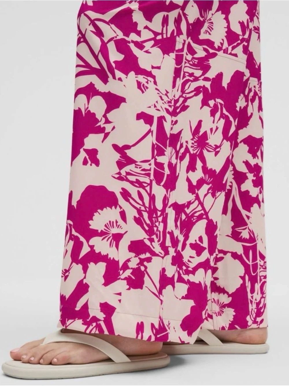 NWT Lululemon Swift Mid-Rise Wide-Leg Pant Wildflower Light Ivory Geranium Pink - Picture 2 of 10